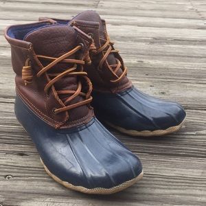 Sperry salt water duck boots